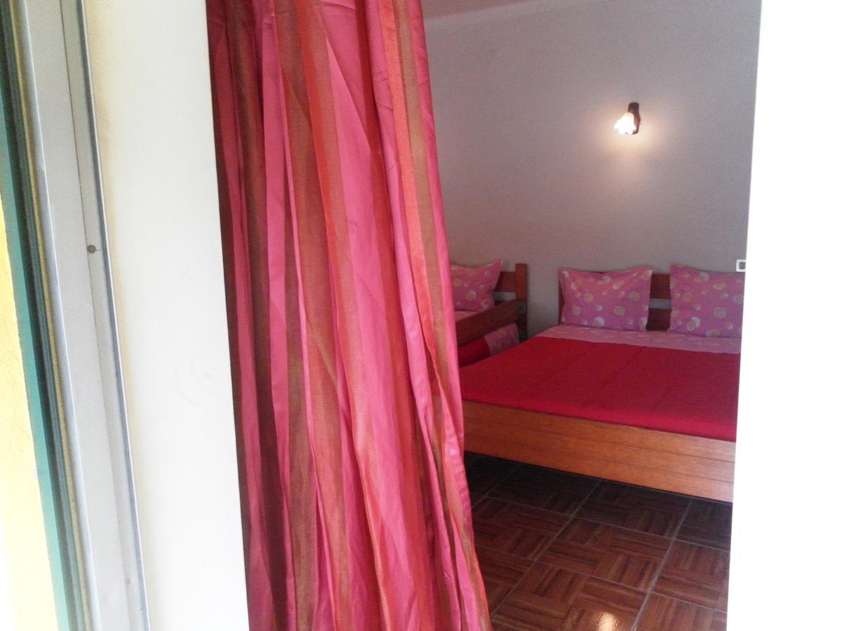 Residencial Pinho Verde Меальяда Екстер'єр фото